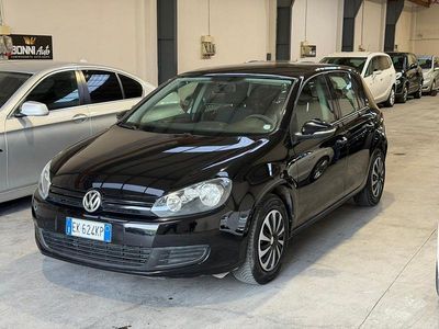 Usata VW Golf VII 101 CV (74 kW) 2013 Nero Berlina