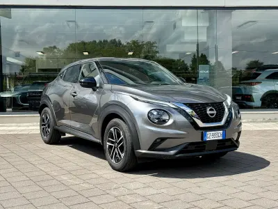Usata Nissan Juke N-Connecta 114 CV (83 kW) 2025 Gray SUV