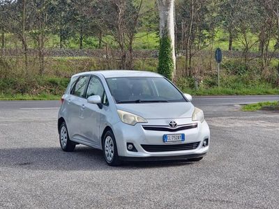 usata Toyota Verso-S 1.3 MT 99 cv 2012 E5B Manuale Benzi