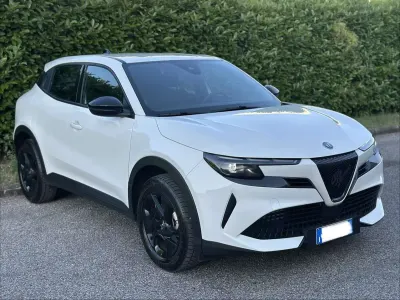 Usata Alfa Romeo GT Junior Edizione Speciale 136 CV (100 kW) 2024 Bianco SUV