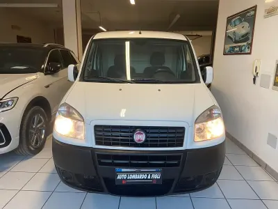 Usata Fiat Doblò 119 CV (87 kW) 2007 Bianco Monovolume