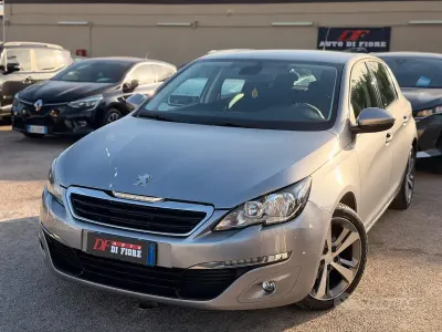 Usata Peugeot 308 Allure 120 CV (88 kW) 2015 Grigio Berlina