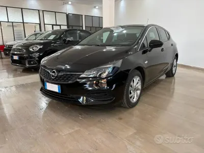 Usata Opel Astra Business 122 CV (89 kW) 2021 Nero Berlina