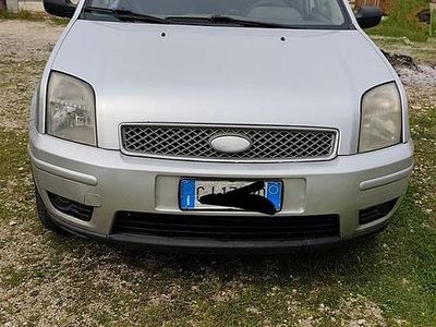 Usata Ford Fusion 2003 Utilitaria