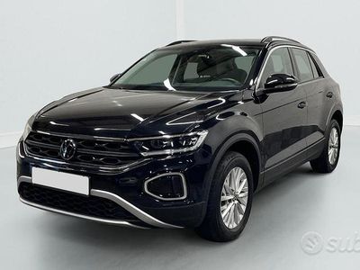 Usata VW T-Roc Life 150 CV (110 kW) 2025 Nero SUV