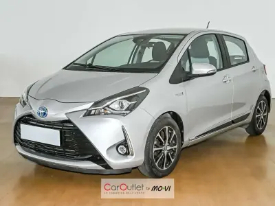 Usata Toyota Yaris Hybrid Active 101 CV (74 kW) 2019 Giallo Berlina