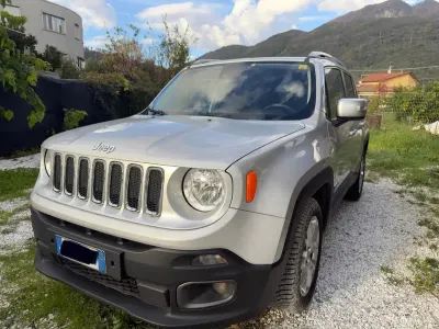 Usata Jeep Renegade Limited 120 CV (88 kW) 2015 Grigio SUV