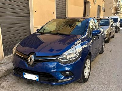 Blu/azzurro Usata 2019 Renault Clio IV Zen Berlina | 9200 € (Ottimo prezzo)