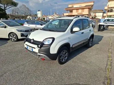Usata Fiat Panda 90 CV (66 kW) 2018 Bianco Utilitaria