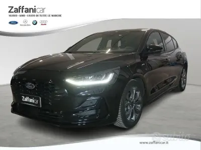 Begagnad Ford Focus ST-Line 116 HK (85 kW) 2024 Svart Sedan