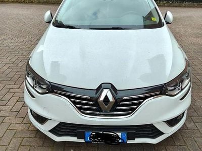 Usata Renault Mégane IV Intens 116 CV (85 kW) 2019 Bianco Berlina