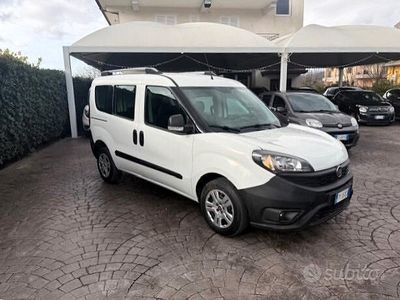 Usata Fiat Doblò Easy 95 CV (69 kW) 2019 Bianco Monovolume