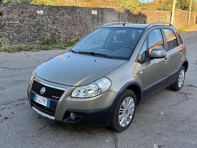 Giallo Usata 2009 Fiat Sedici Dynamic SUV | 3700 € (Buon prezzo)