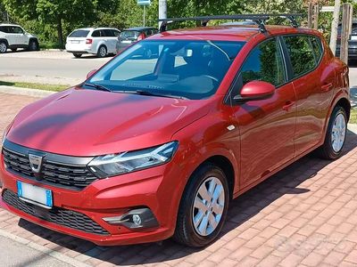 Usata Dacia Sandero Comfort 101 CV (74 kW) 2021 Rosso Berlina