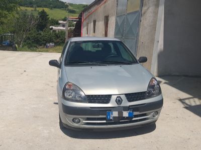 Renault Clio II