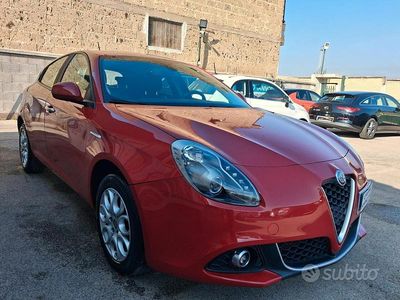 Usata Alfa Romeo Giulietta 120 CV (88 kW) 2020 Rosso Berlina