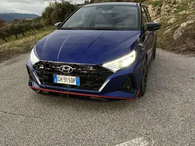 Usata Hyundai i20 N Performance 204 CV (150 kW) 2022 Blu Utilitaria