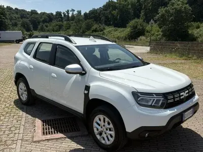 Usata Dacia Duster 101 CV (74 kW) 2023 Bianco SUV