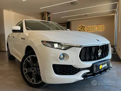 Usata Maserati Levante 250 CV (183 kW) 2017 Bianco SUV