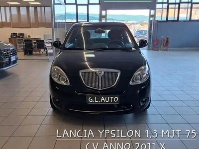 Usata Lancia Ypsilon 75 CV (55 kW) 2011 Nero Utilitaria