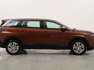 Usata Peugeot 5008 Business-Line 131 CV (96 kW) 2021 SUV