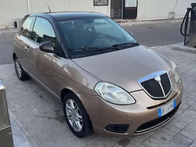 Usata Lancia Ypsilon 60 CV (44 kW) 2007 Utilitaria