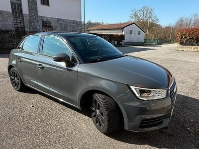 Usata Audi A1 Admired 116 CV (85 kW) 2016 Grigio Utilitaria