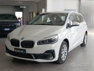 Begagnad BMW 216 Active Tourer Advantage 109 HK (80 kW) 2020 Vit Minibuss