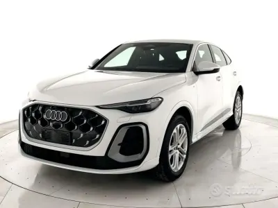 Nuova Audi Q5 Sportback S-Line 204 CV (150 kW) 2025 Bianco SUV