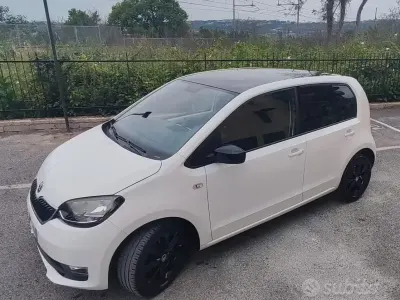 Usado Skoda Citigo Design Edition 60 CV (44 kW) 2018 Blanco Utilitario