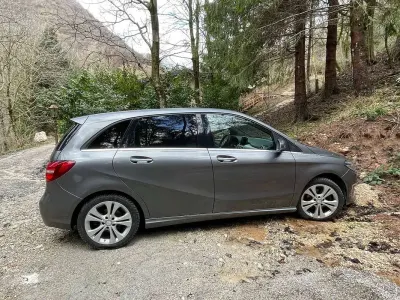 Usata Mercedes 180 Progressive 122 CV (89 kW) 2015 Grigio Berlina