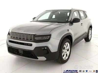 Usata Jeep Avenger Altitude 101 CV (74 kW) 2025 Granite SUV