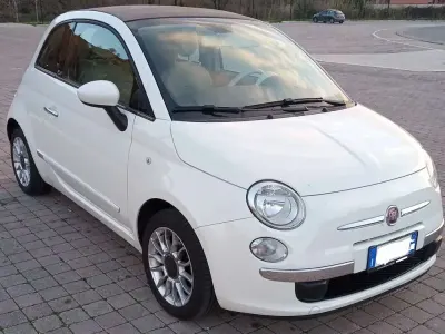 Usata Fiat 500C Lounge 69 CV (50 kW) 2011 Bianco Cabrio