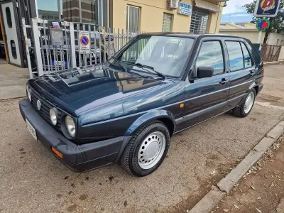 Usata VW Golf II 73 CV (53 kW) 1990 Grigio Utilitaria
