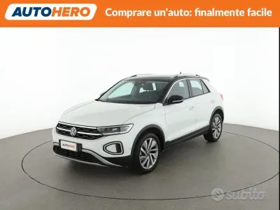 Usata VW T-Roc 150 CV (110 kW) 2022 Bianco SUV