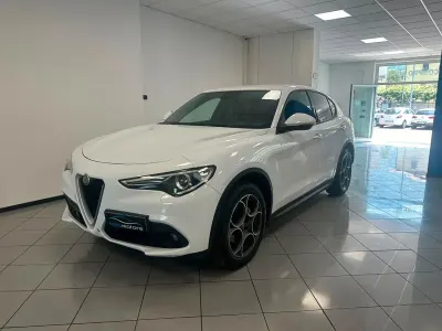 Usata Alfa Romeo Stelvio Ti 190 CV (139 kW) 2020 Bianco SUV