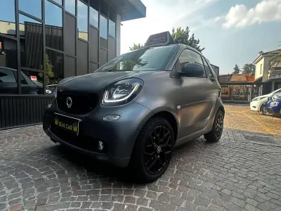 Usata Smart ForTwo Cabrio Passion 90 CV (66 kW) 2018 Grigio opaco Cabrio