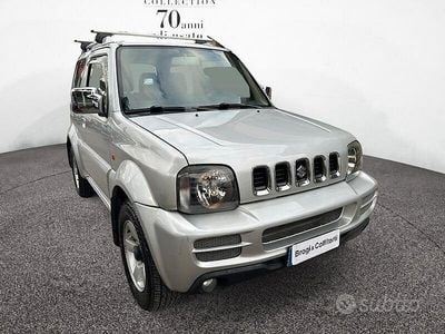 Grigio Usata 2006 Suzuki Jimny SUV | 9600 € (Buon prezzo)