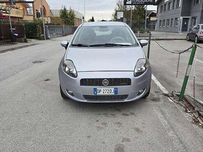 Usata Fiat Grande Punto Active 77 CV (56 kW) 2007 Utilitaria