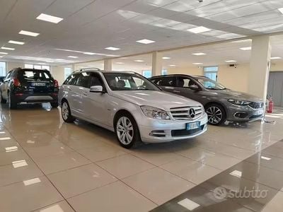 Usata Mercedes C220 Avantgarde 170 CV (125 kW) 2010 Argento Station wagon