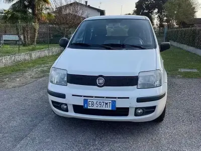 Usata Fiat Panda 54 CV (39 kW) 2010 Bianco Utilitaria