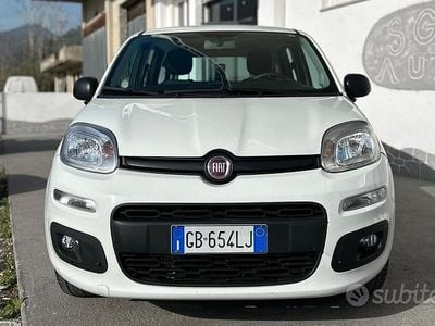 Begagnad Fiat Panda Easy 69 HK (50 kW) 2020 Vit Halvkombi