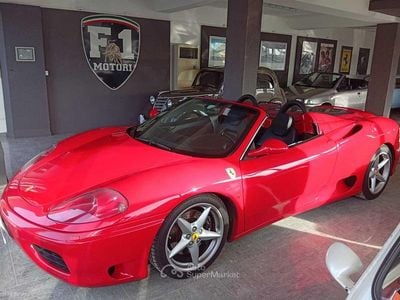 Usata Ferrari 360 400 CV (294 kW) 2003 Rosso Cabrio