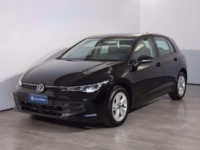 Usata VW Golf VIII Life 116 CV (85 kW) 2025 Grenadill black metallizzato Berlina