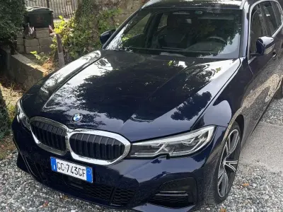 Usata BMW 320 M Sport 190 CV (139 kW) 2020 Blu/azzurro Station wagon