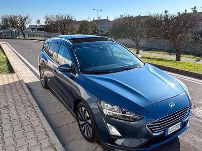 Usata Ford Focus 120 CV (88 kW) 2020 Blu Station wagon