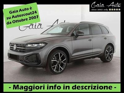Usata VW Touareg R-line 286 CV (210 kW) 2024 Grigio SUV