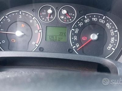 Usata Ford Fiesta 73 CV (53 kW) 2007 Utilitaria