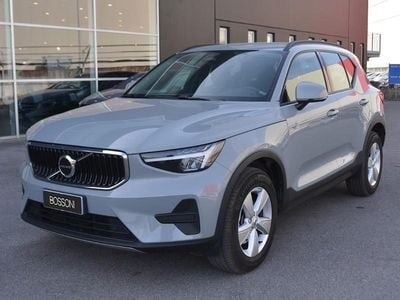 Usata Volvo XC40 163 CV (119 kW) 2023 Grigio SUV