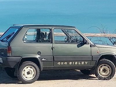 Usata Fiat Panda 4x4 50 CV (36 kW) 1987 Verde Utilitaria